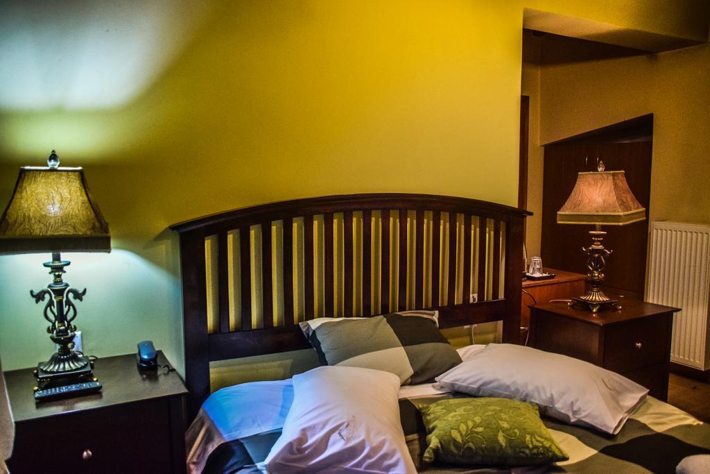 Aetoma Suites Synikia Mesi Trikalon Exterior foto